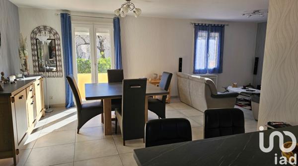 Maison 6 pièces de 140 m² à Trans-en-Provence (83720)