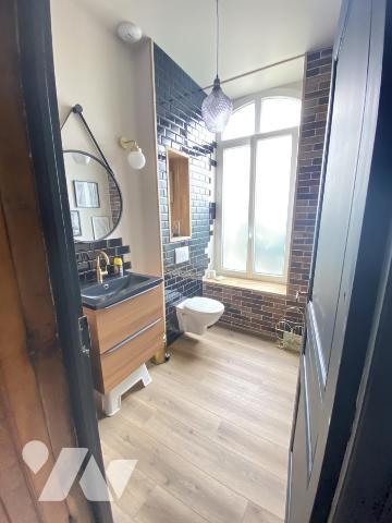 LOUDEAC HYPER CENTRE  Maison en pierre