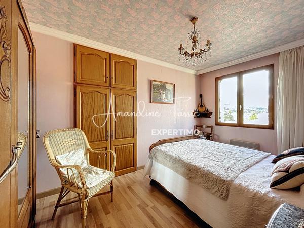 Millau (12100) À VENDRE – Spacieux appartement avec terrasse & ascenseur – Millau