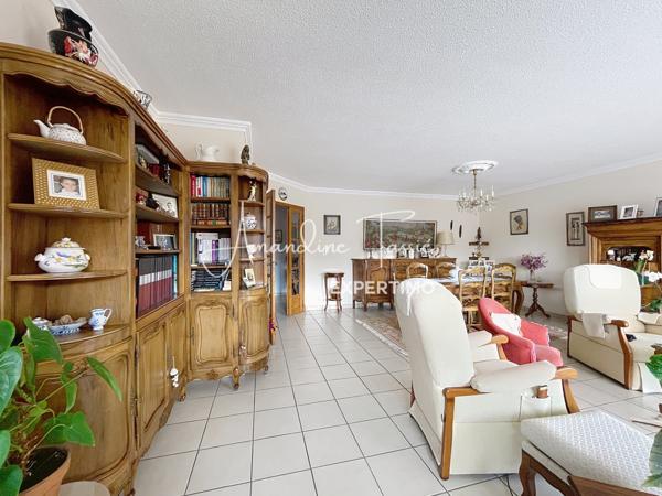 Millau (12100) À VENDRE – Spacieux appartement avec terrasse & ascenseur – Millau