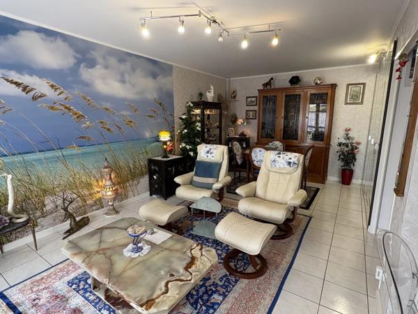 Viager occupé sans rente (100% Bouquet) situé proche Mairie de St Médard en Jalles (33160) / VIAGER ETHIQUE by EXP REALTY