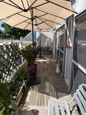 Viager occupé sans rente (100% Bouquet) situé proche Mairie de St Médard en Jalles (33160) / VIAGER ETHIQUE by EXP REALTY