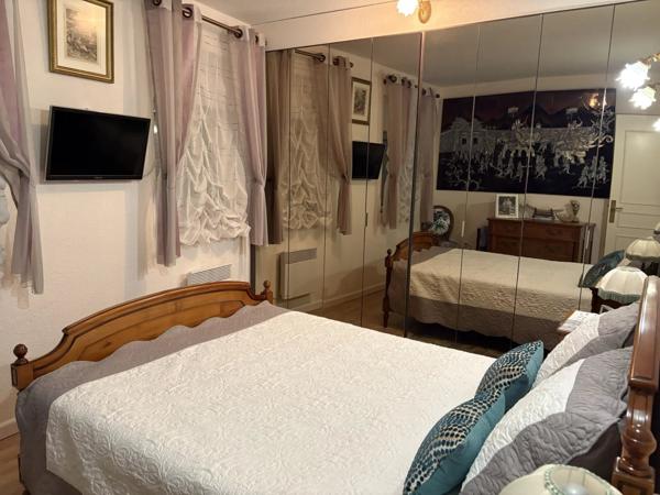 Viager occupé sans rente (100% Bouquet) situé proche Mairie de St Médard en Jalles (33160) / VIAGER ETHIQUE by EXP REALTY