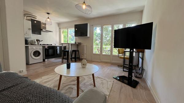 Appartement T2 meublé balcon parking