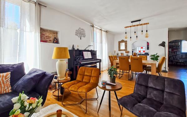 Maison à vendre    4 pièces • 193,26 m2 Agen