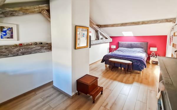 Maison à vendre    4 pièces • 193,26 m2 Agen