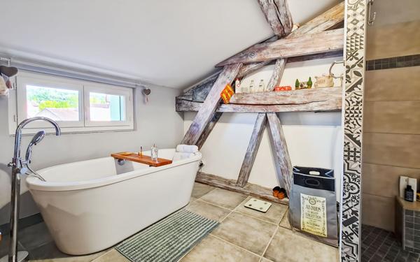 Maison à vendre    4 pièces • 193,26 m2 Agen