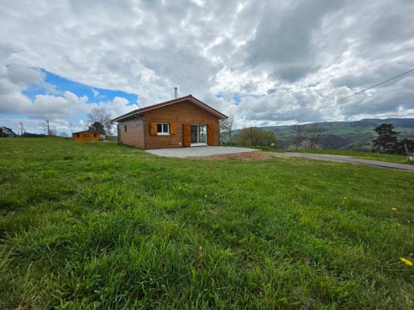 Maison PLAIN-PIED de 97 m² avec 2942 m² de terrain, vue imprenable