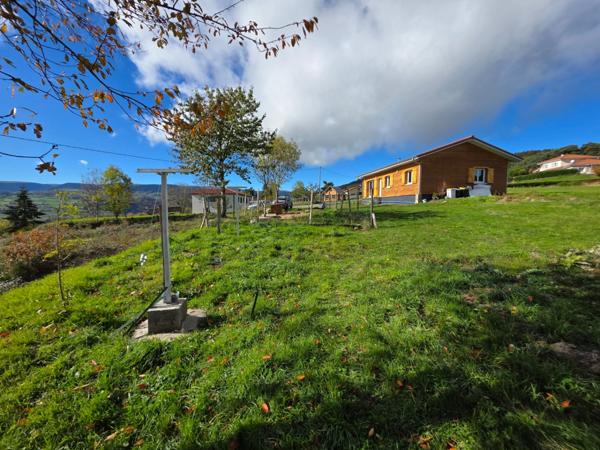 Maison PLAIN-PIED de 97 m² avec 2942 m² de terrain, vue imprenable