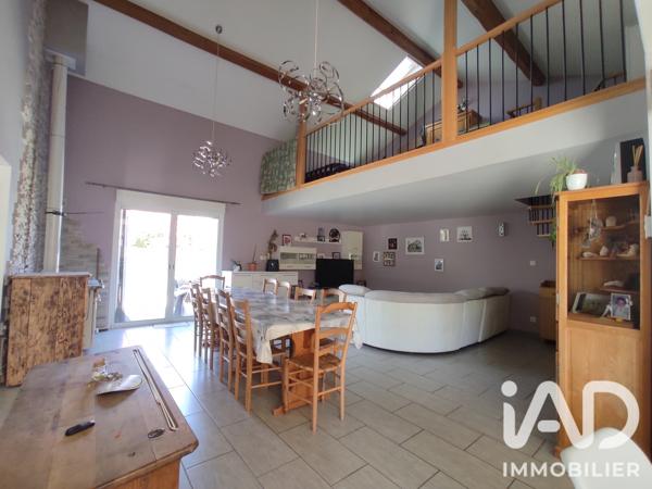 Maison à vendre 7 pièces 203 m² Portes-lès-Valence