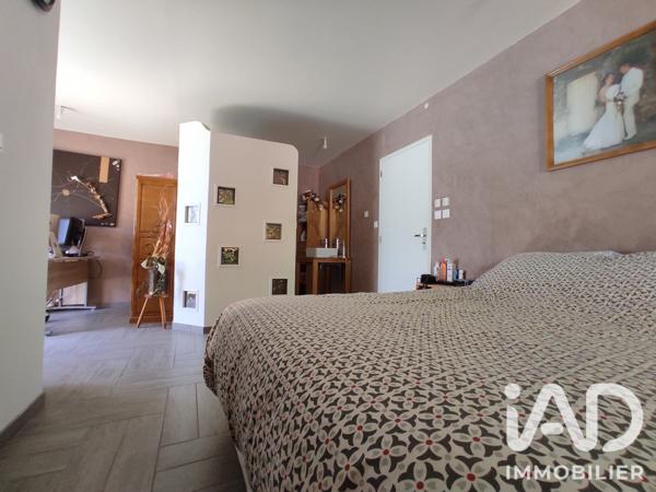 Maison à vendre 7 pièces 203 m² Portes-lès-Valence