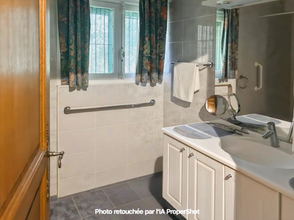 Trets (13530) VENTE - MAISON DE PLAIN-PIED AU CALME, TRETS