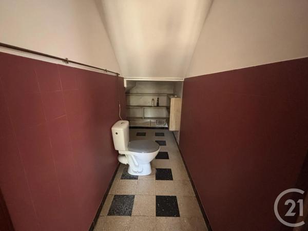 Maison à vendre  5 pièces - 134 m 2   VAUVERT  - 30
