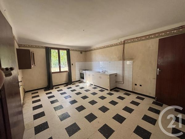 Maison à vendre  5 pièces - 134 m 2   VAUVERT  - 30