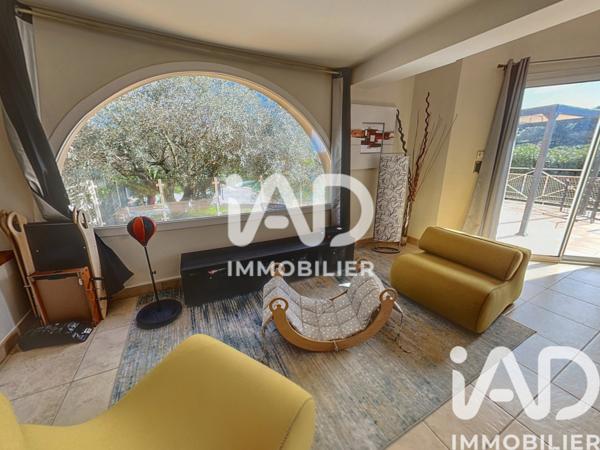 Maison à vendre 7 pièces 170 m² Poussan