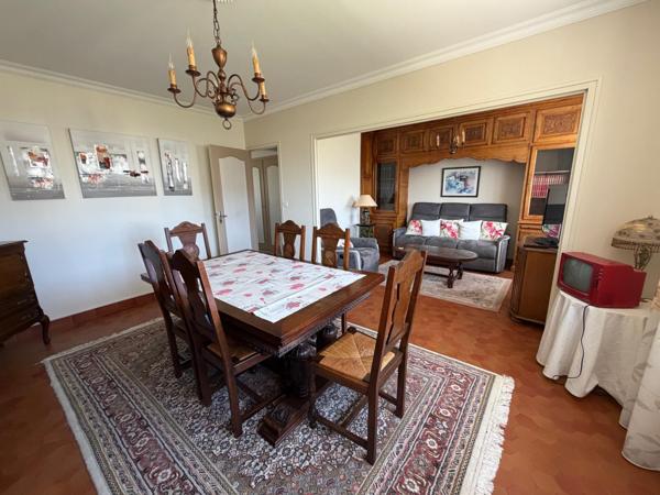 Maison à LOUDEAC, 22600 - 9 pièces 210m²