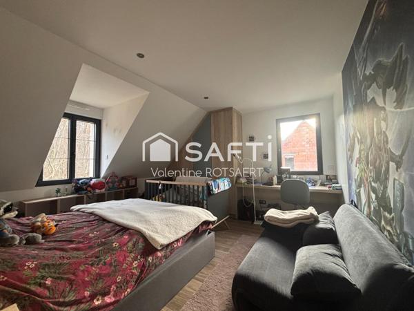 Saint-Jean-aux-Bois,  Maison récente d'env 290m²