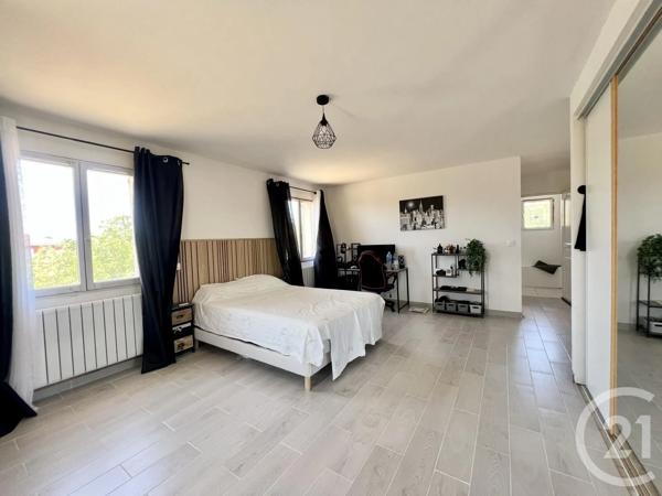 Maison à vendre  6 pièces - 200 m 2   FROUZINS  - 31
