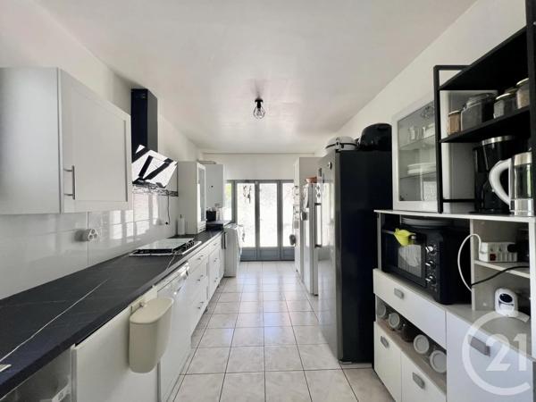 Maison à vendre  6 pièces - 200 m 2   FROUZINS  - 31