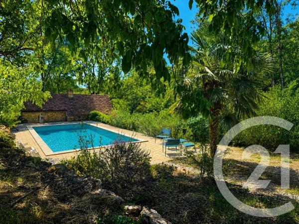 Maison à vendre  7 pièces - 155 m 2   GOURDON  - 46