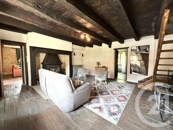 Maison à vendre  7 pièces - 155 m 2   GOURDON  - 46