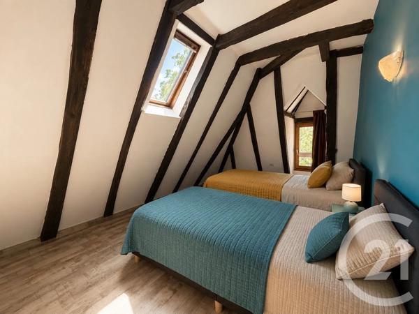 Maison à vendre  7 pièces - 155 m 2   GOURDON  - 46
