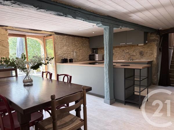 Maison à vendre  7 pièces - 155 m 2   GOURDON  - 46