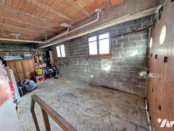 Maison 8 pièces  181 m²  Portes les Valence