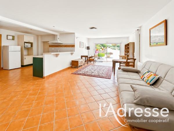 Maison La Cadière D'Azur - 6 pièces - 210 m2