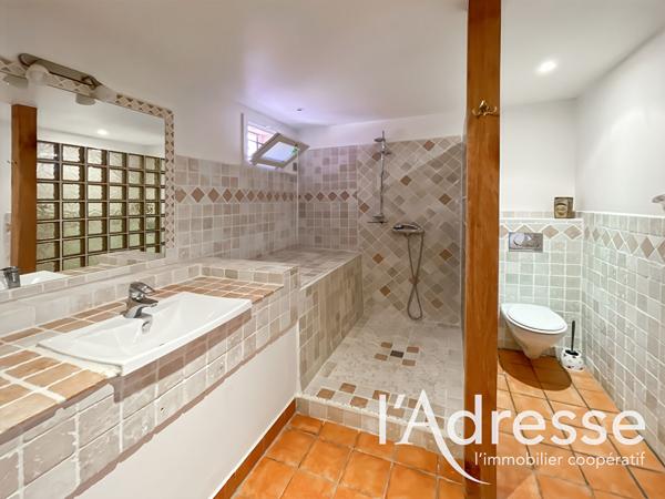 Maison La Cadière D'Azur - 6 pièces - 210 m2