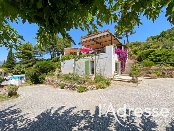 Maison La Cadière D'Azur - 6 pièces - 210 m2