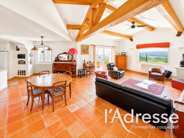 Maison La Cadière D'Azur - 6 pièces - 210 m2