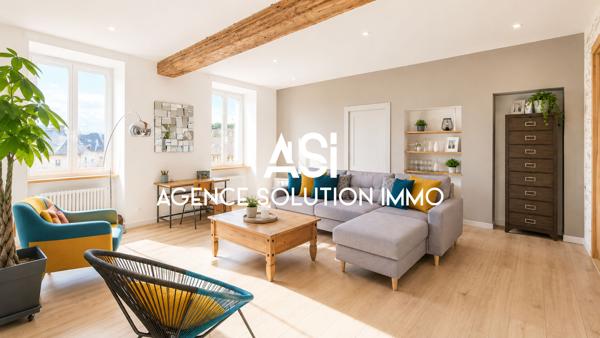 Maison Montsurs 8 pièce(s) 254 m2