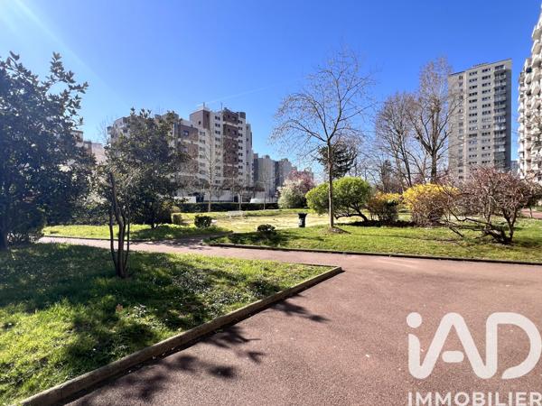 Appartement à vendre 4 pièces 76,15 m² Asnières-sur-Seine