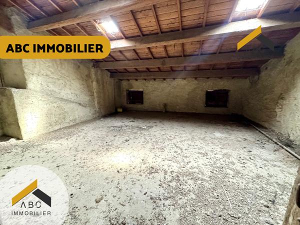 Orange (84100) Immeuble de rapport centre-ville d'Orange