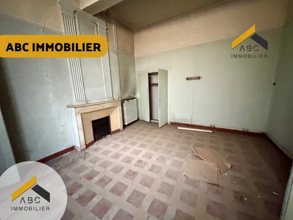 Orange (84100) Immeuble de rapport centre-ville d'Orange