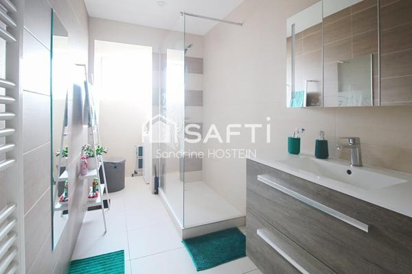 Bel appartement 3 chambres avec cave et balcon!