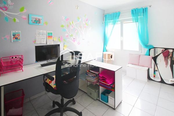 Bel appartement 3 chambres avec cave et balcon!