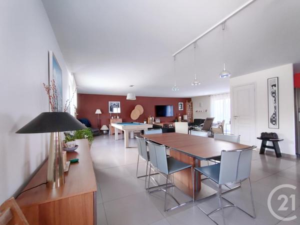 Appartement F5 à vendre  5 pièces - 170 m2 BRECH - 56