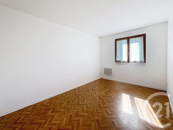 Appartement F3 à vendre  3 pièces - 56 m2 MONTEREAU FAULT YONNE - 77