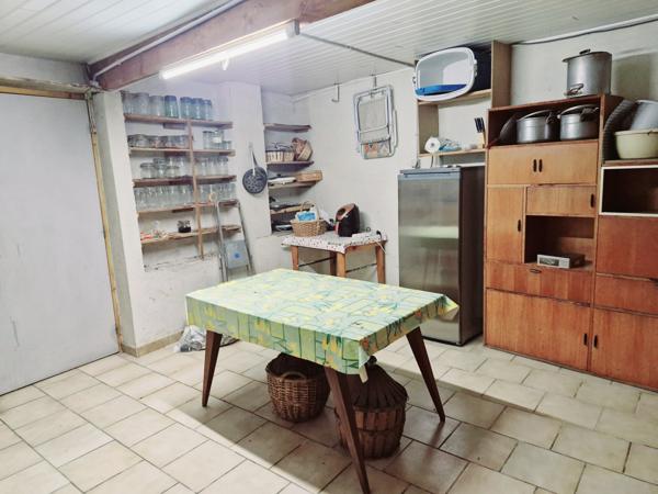 Courthézon (84350) Maison plain pied avec terrain