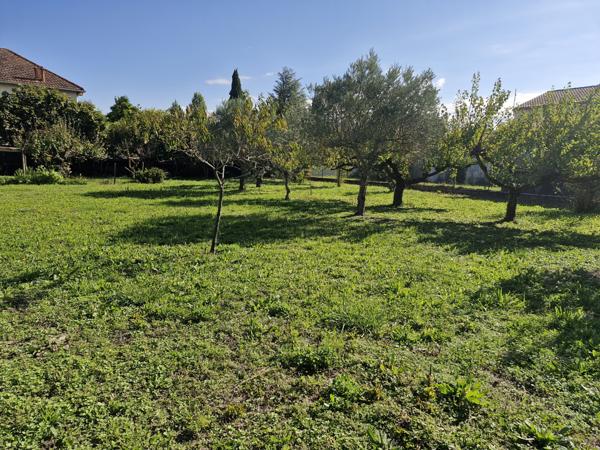 Courthézon (84350) Maison plain pied avec terrain