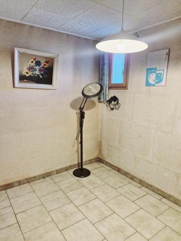 Courthézon (84350) Maison plain pied avec terrain