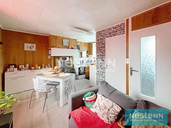 Le Haut Corlay, 10 Minutes de QUINTIN, jolie maison avec 1 chambre, jardin, et grenier aménageable !