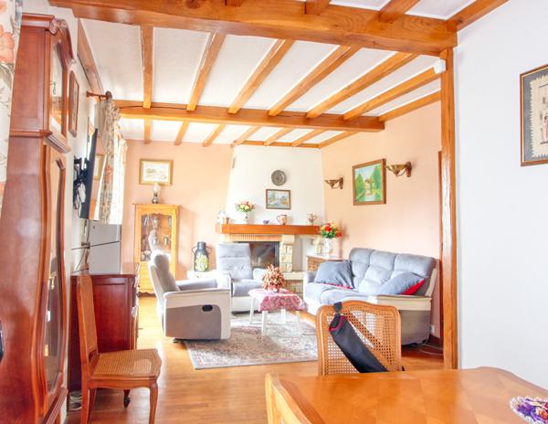 Pavillon non mitoyen bien agencé