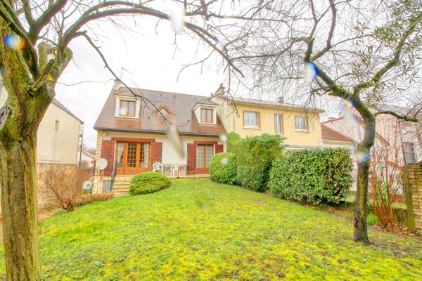 Pavillon non mitoyen bien agencé