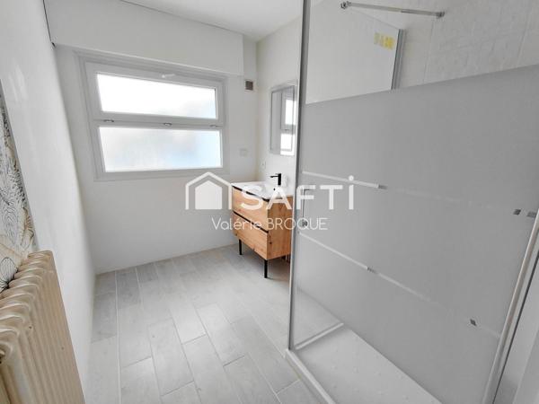 Maison rénovée deux chambres sur sous-sol total