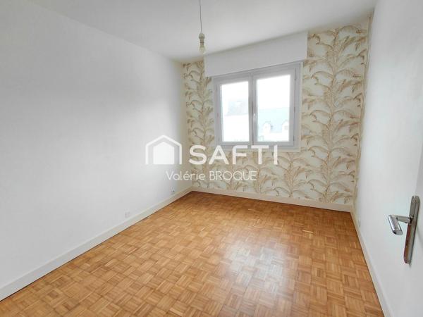 Maison rénovée deux chambres sur sous-sol total