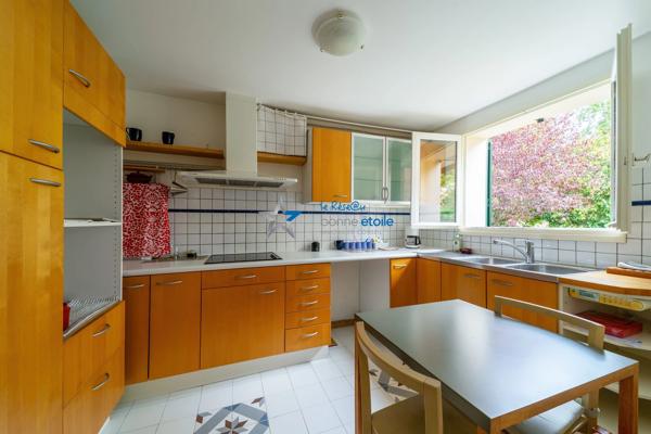 Saint-germain-en-laye maison 142,27 m 2
