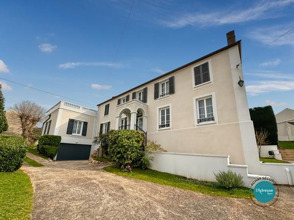 Maison Mennecy 6 pièce(s) 250 m2
